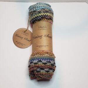 Giving Scarf Knit Mirabeau New